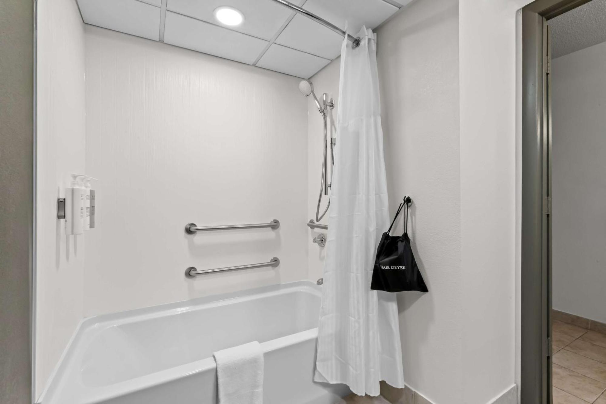 Spark By Hilton Bensalem Philadelphia מראה חיצוני תמונה